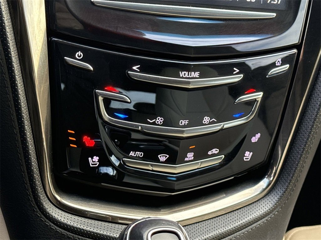 Used 2019 Cadillac CTS Luxury image 21