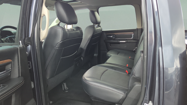 Used 2017 RAM 1500 Laramie AWD/4WD image 11