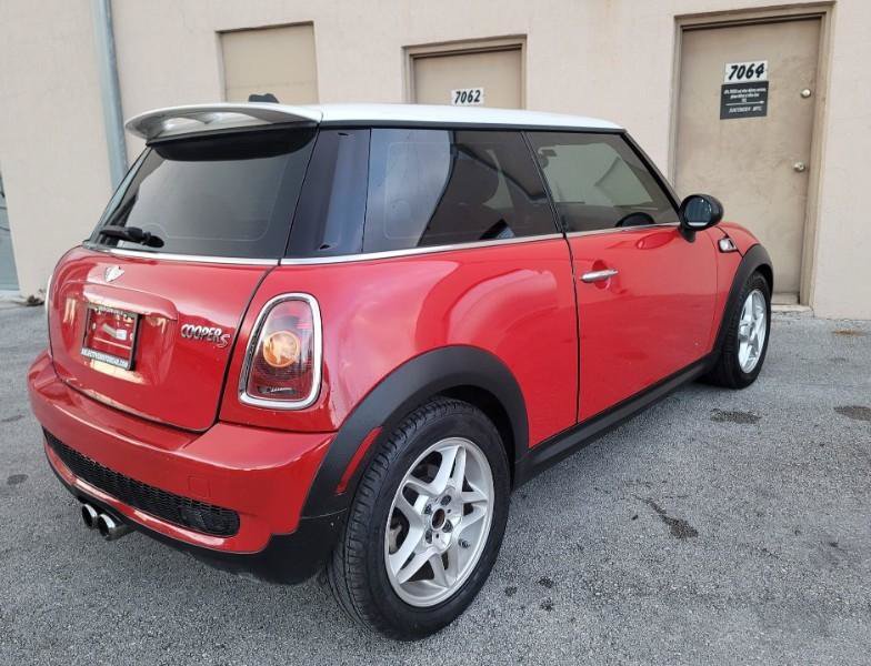 Used 2010 MINI Cooper S FWD image 8