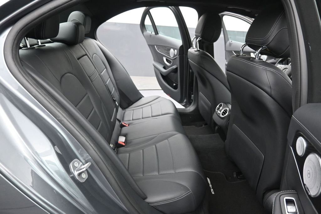 Used 2017 Mercedes-Benz C 300 4MATIC Sedan image 10