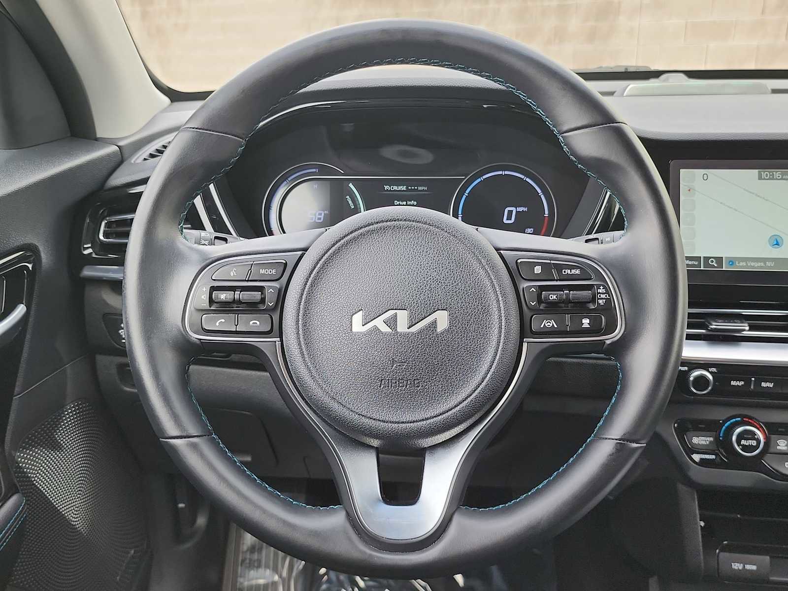 Used 2022 Kia Niro EX Premium image 18