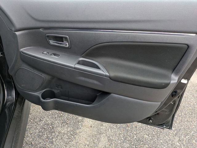 Used 2025 Mitsubishi Outlander Sport ES image 31