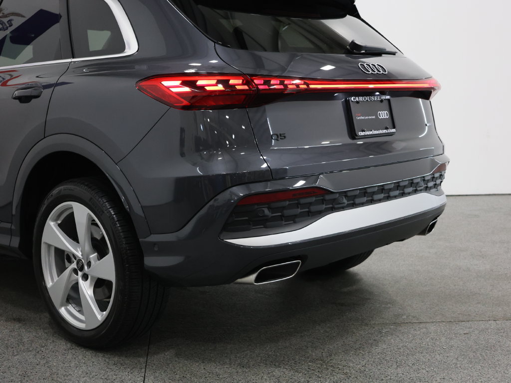 Certified 2025 Audi Q5 Premium Plus w/ Premium Plus AWD/4WD image 10