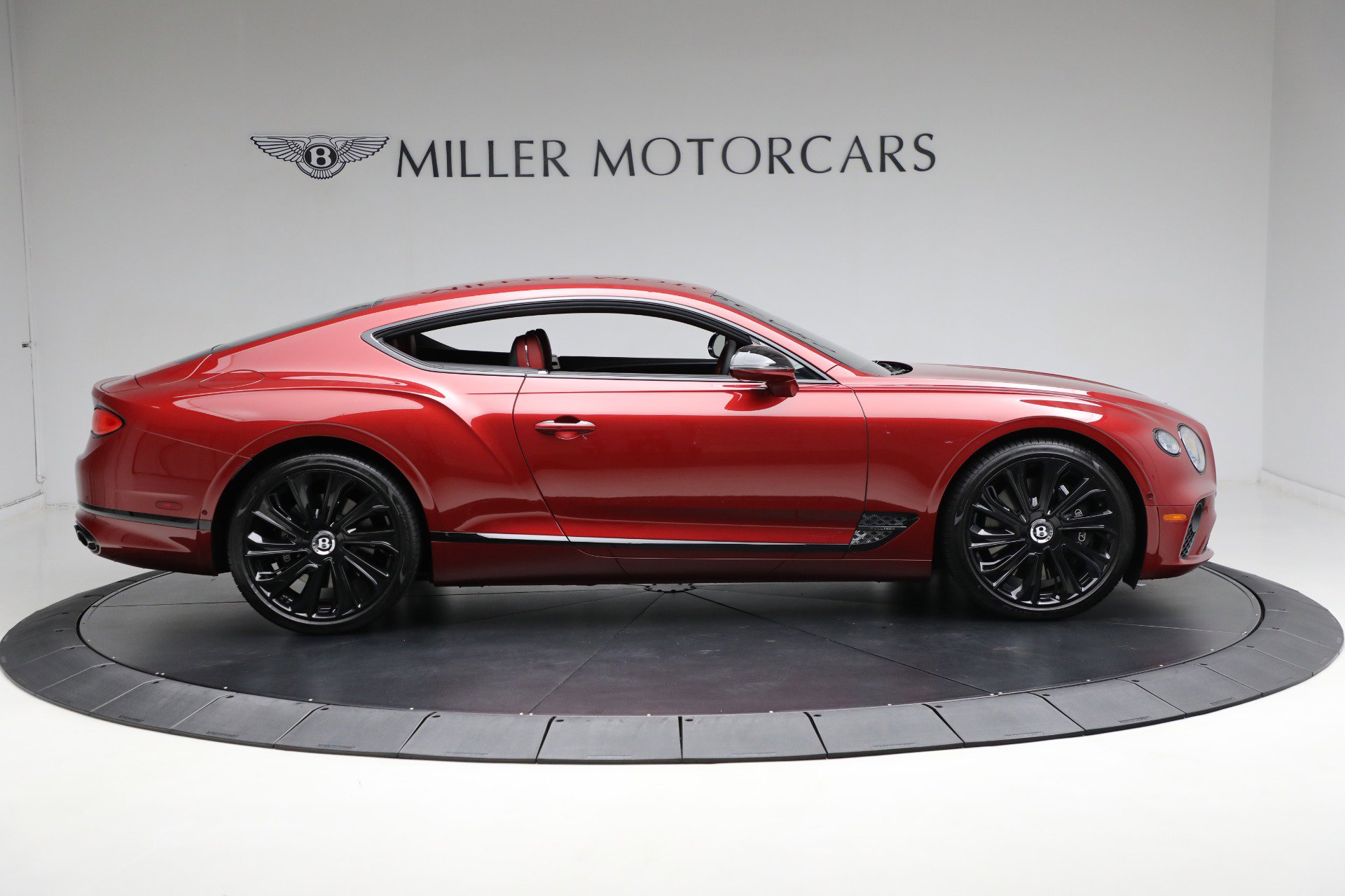 Used 2022 Bentley Continental GT image 9