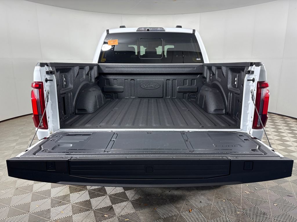 New 2026 Ford F150 Raptor w/ Equipment Group 803A Raptor R image 31