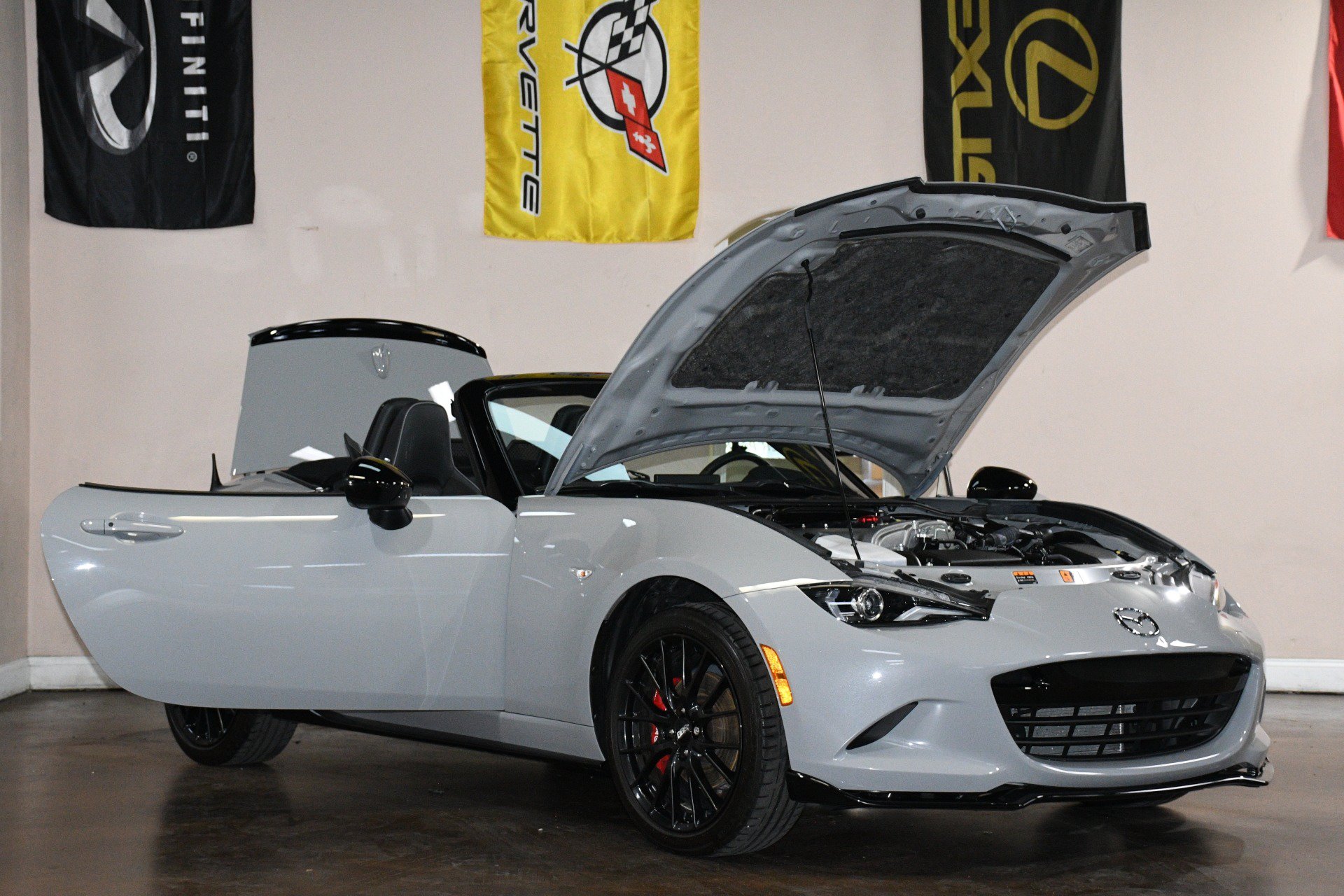 Used 2025 MAZDA MX-5 Miata Club w/ Brembo/BBS Recaro Package RWD image 89