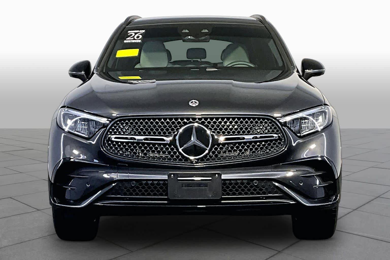 Used 2026 Mercedes-Benz GLC 300 4MATIC image 4