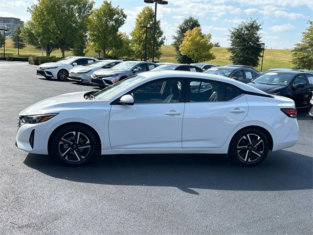 Used 2024 Nissan Sentra SV image 7