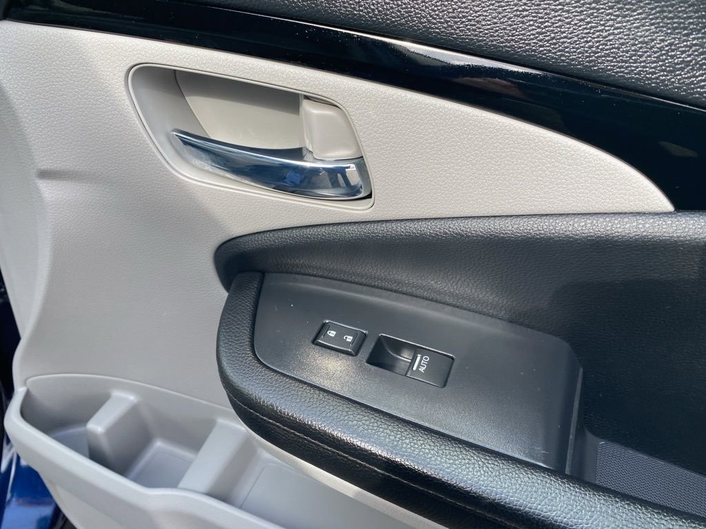 Used 2022 Honda Pilot Elite image 13