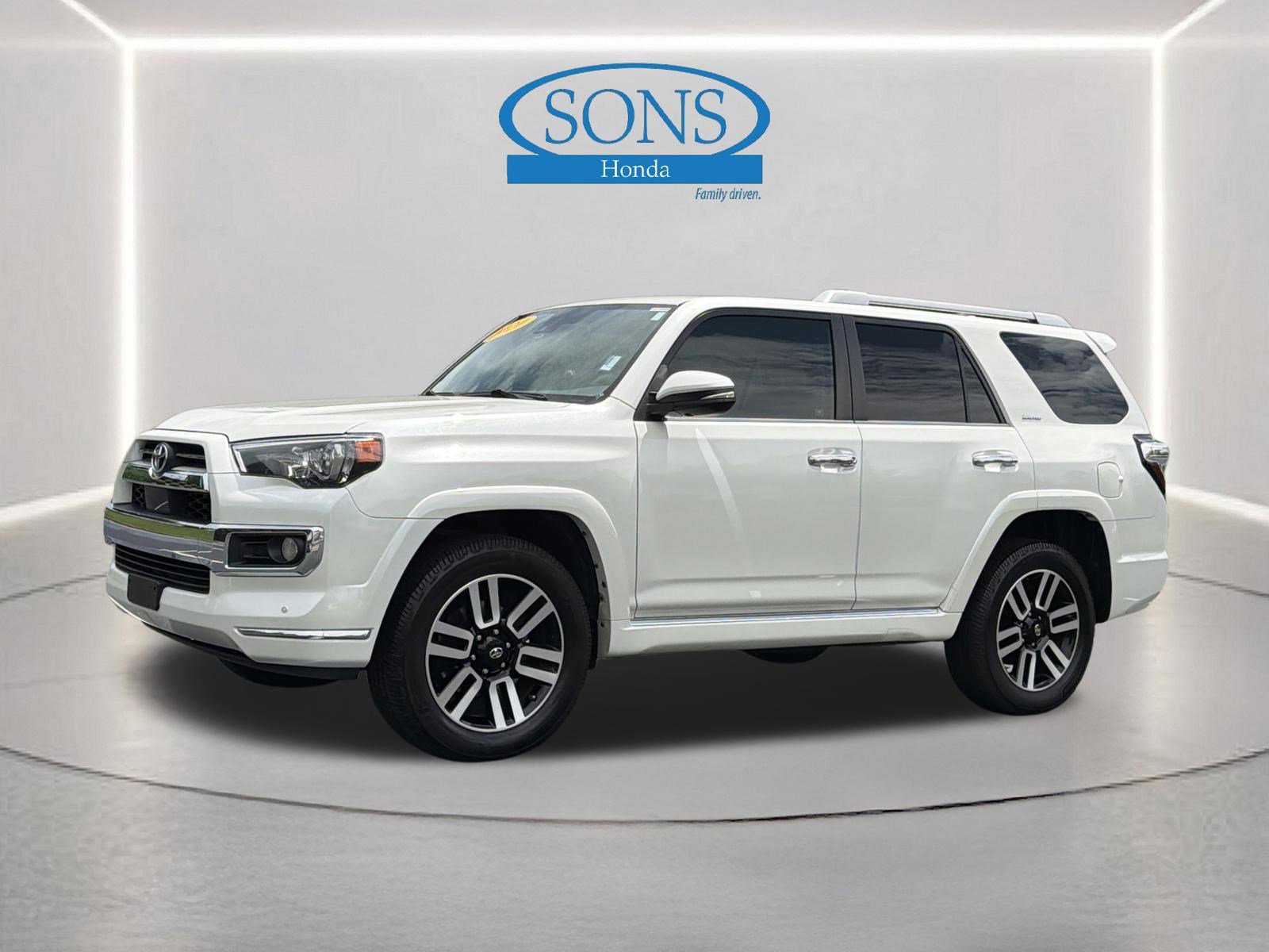 Used 2020 Toyota 4Runner Limited AWD/4WD image 24