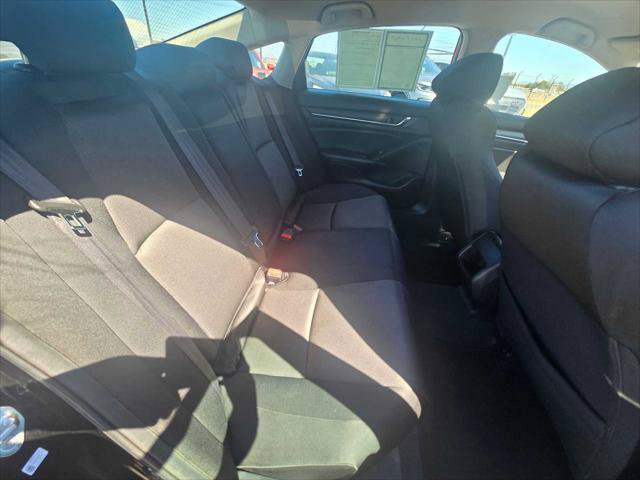 Used 2021 Honda Accord Hybrid image 12