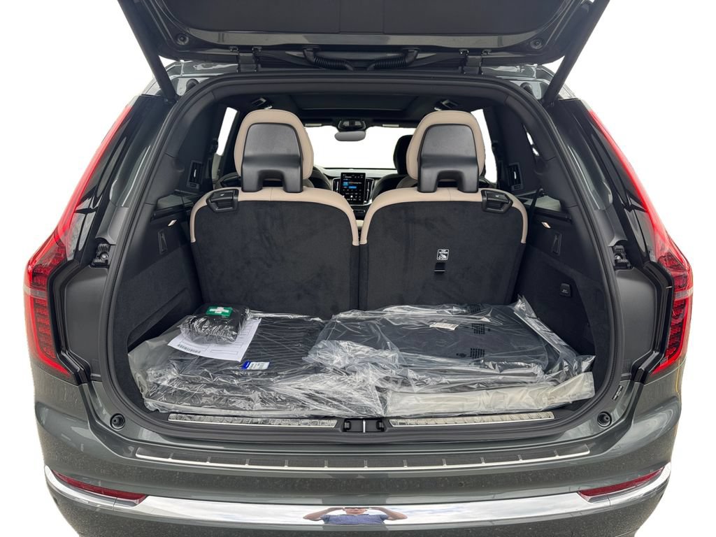 New 2027 Volvo XC90 B6 Plus AWD/4WD image 6