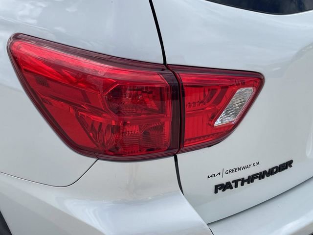 Used 2020 Nissan Pathfinder SV w/ Rock Creek Edition FWD image 10
