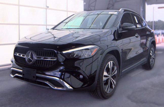 Used 2025 Mercedes-Benz GLA 250 image 2