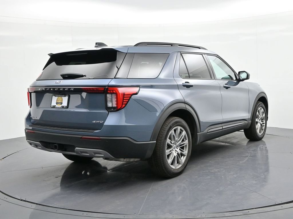 New 2026 Ford Explorer Active w/ Active Comfort Package image 6