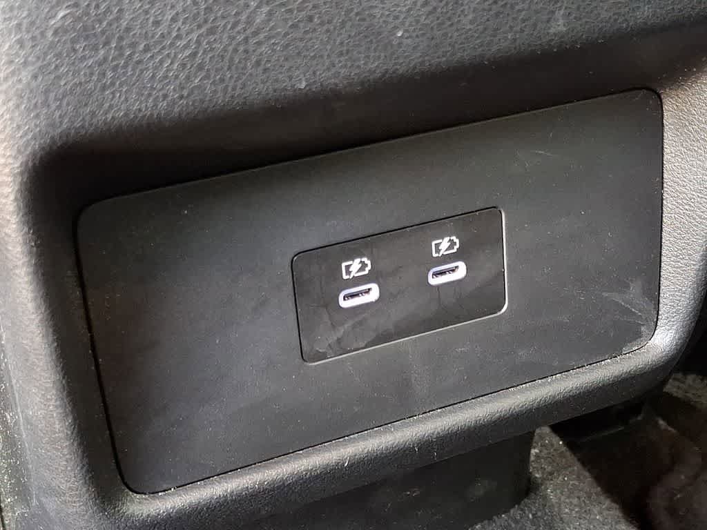 Used 2025 Nissan Rogue SV FWD image 23