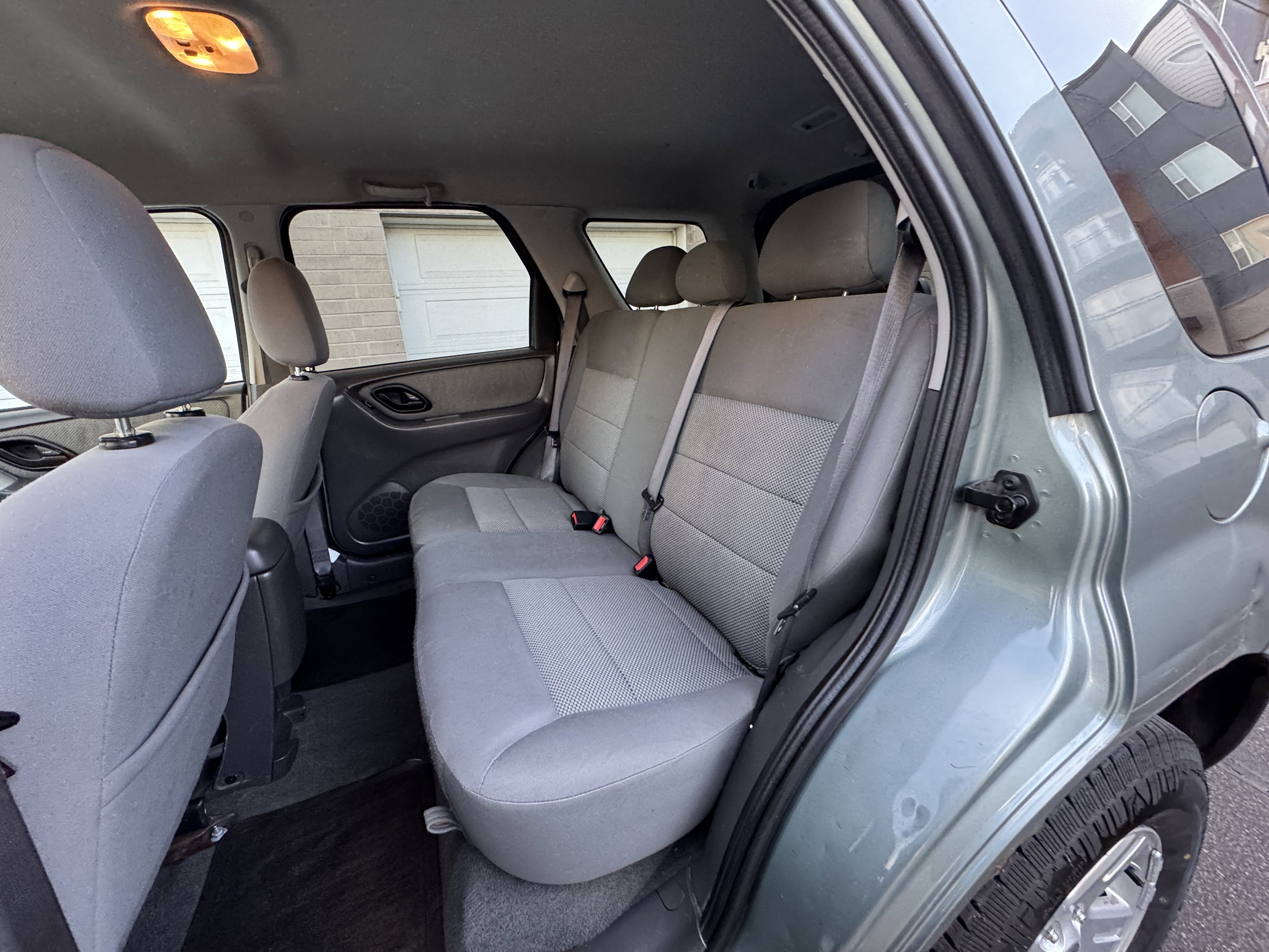 Used 2006 Ford Escape 4WD Hybrid image 28