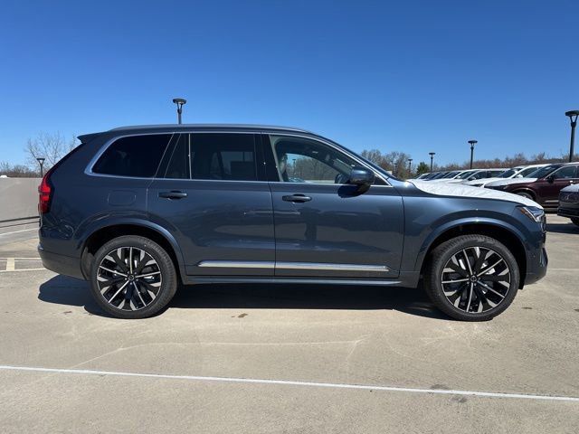 New 2026 Volvo XC90 B6 Plus w/ Protection Package image 8