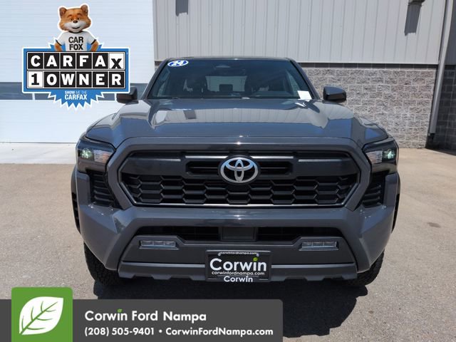 Used 2024 Toyota Tacoma TRD Off-Road AWD/4WD image 8