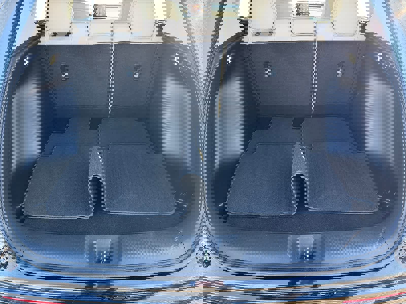 Used 2023 Honda HR-V EX-L image 4