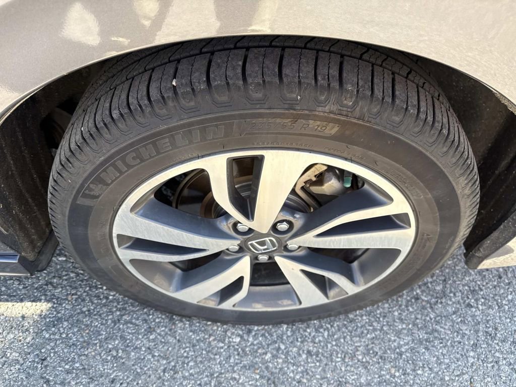 Used 2022 Honda Odyssey Touring image 9