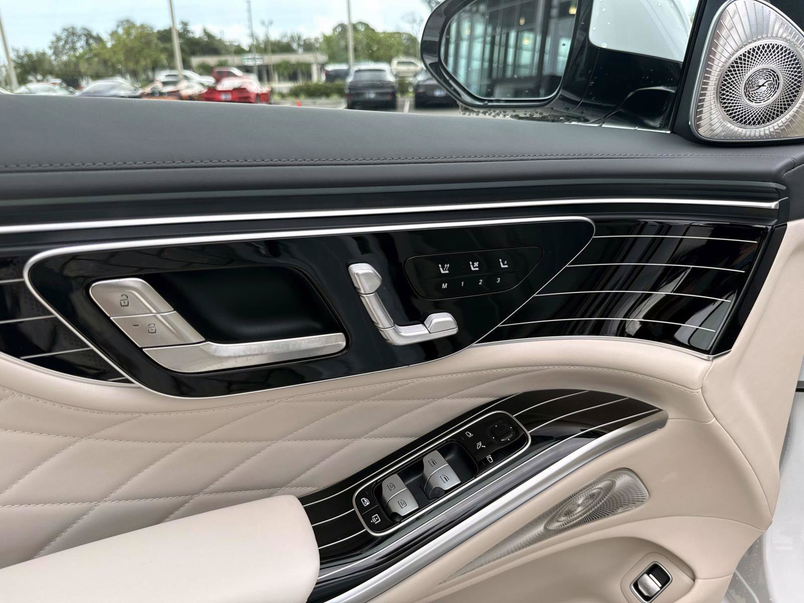 New 2027 Mercedes-Benz S 580 4MATIC Sedan image 17