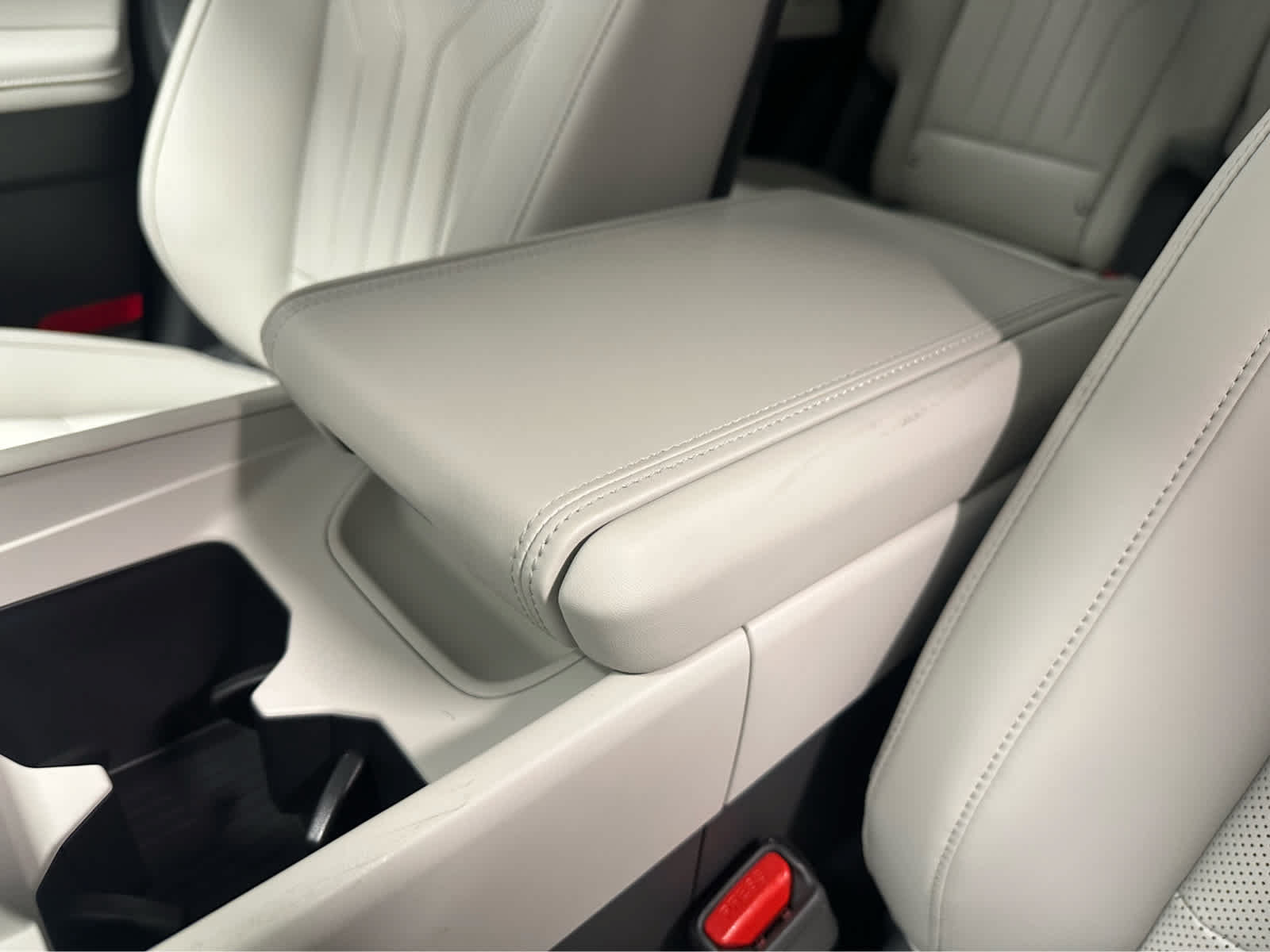 New 2026 Hyundai Santa Fe SEL FWD image 28