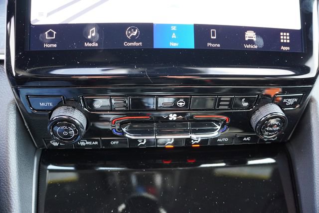 New 2025 Jeep Grand Cherokee L Limited w/ Black Appearance Package image 16