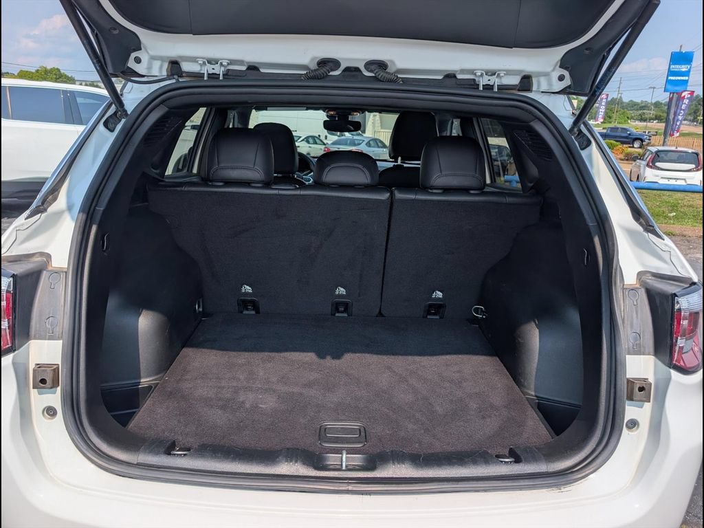 Used 2025 Jeep Compass Limited AWD/4WD image 21