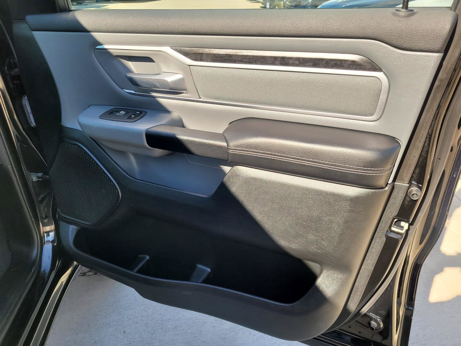 Used 2021 RAM 1500 Big Horn AWD/4WD image 22