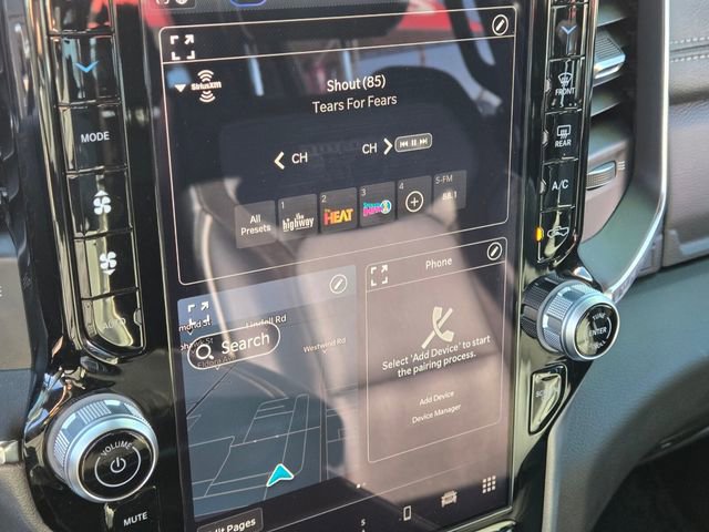 Used 2025 RAM 1500 Laramie image 27