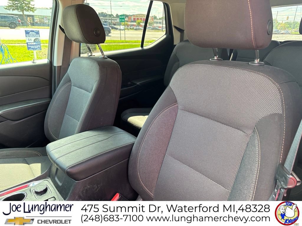 Certified 2020 Chevrolet Traverse LT FWD image 13