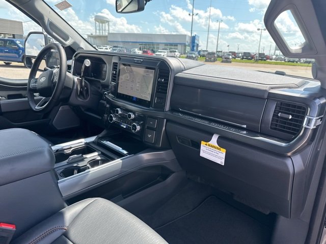 New 2025 Ford F250 Lariat w/ Lariat Ultimate Package image 10