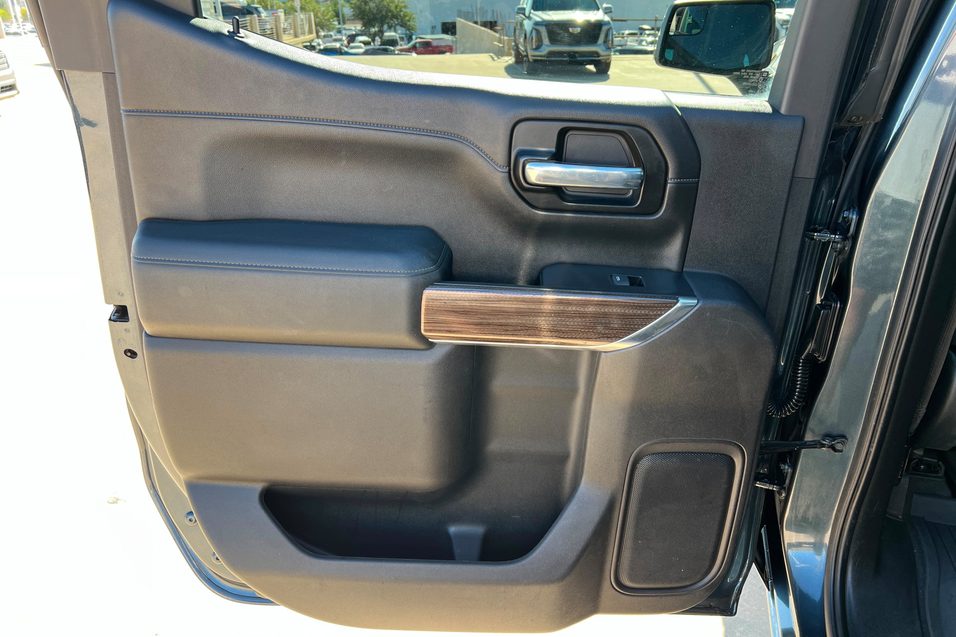 Used 2020 Chevrolet Silverado 1500 RST w/ All-Star Edition AWD/4WD image 18