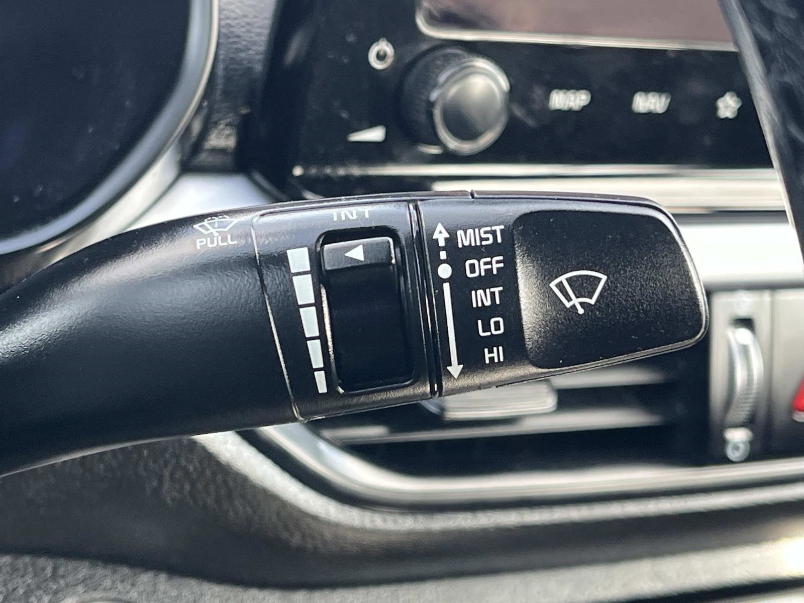 Used 2022 Kia Forte GT-Line image 37