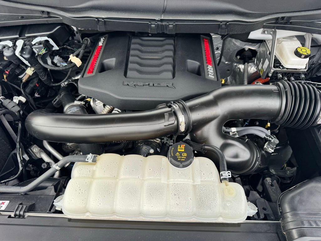 Used 2025 Ford F150 Raptor image 41
