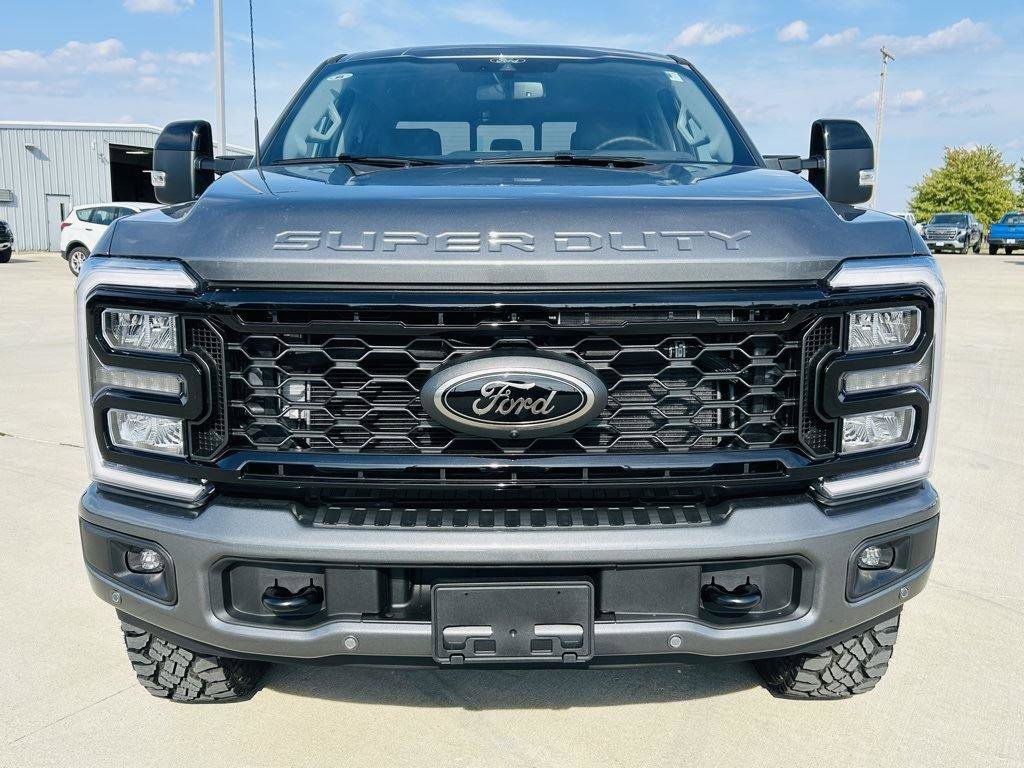 New 2026 Ford F250 Lariat w/ Tremor Off-Road Package image 40
