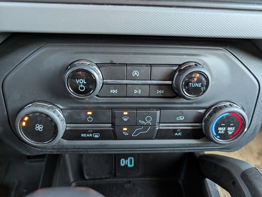 Used 2023 Ford Bronco Big Bend image 34