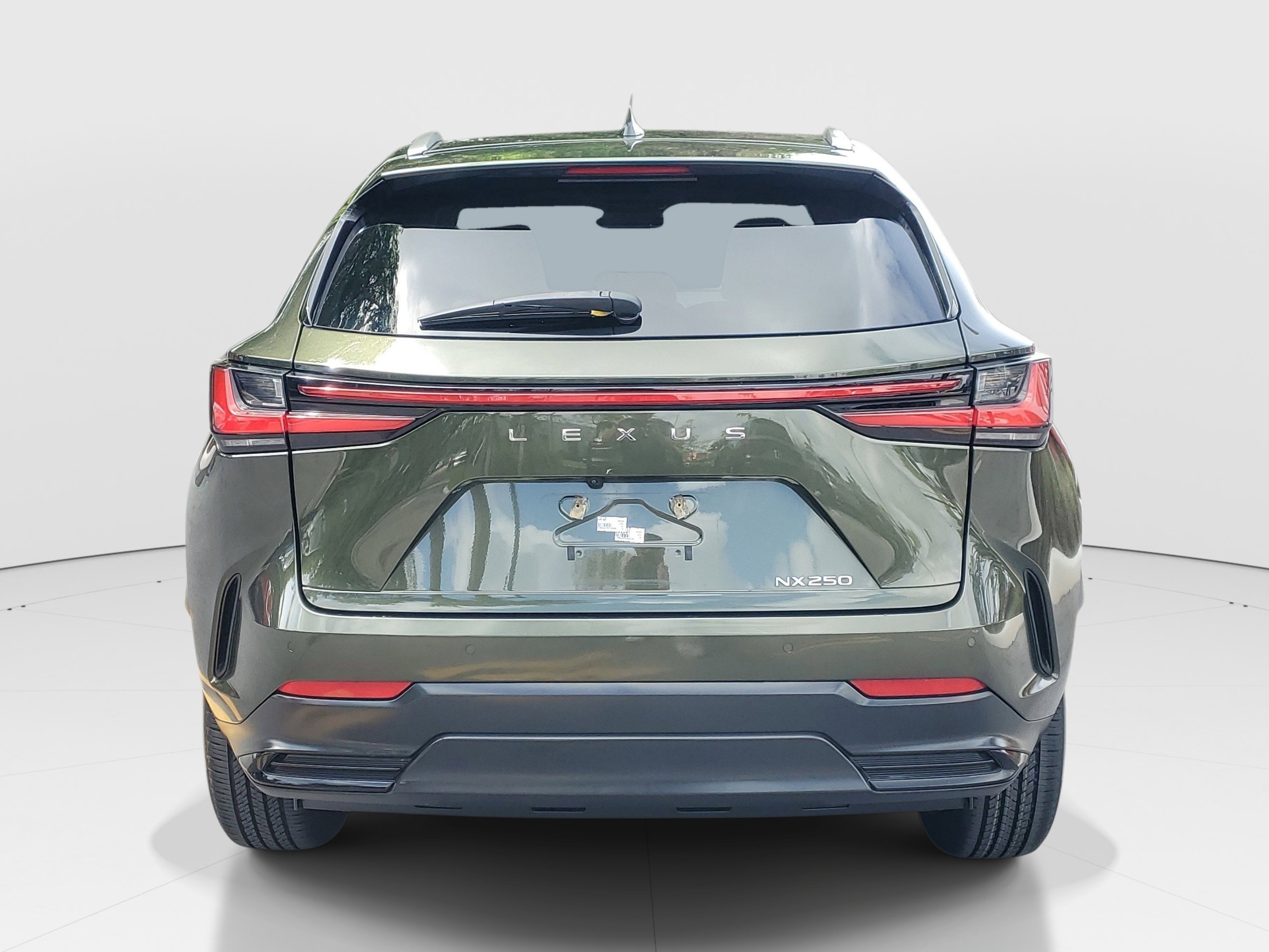 Used 2024 Lexus NX 250 FWD w/ Towing Package (2000 Lbs) image 6