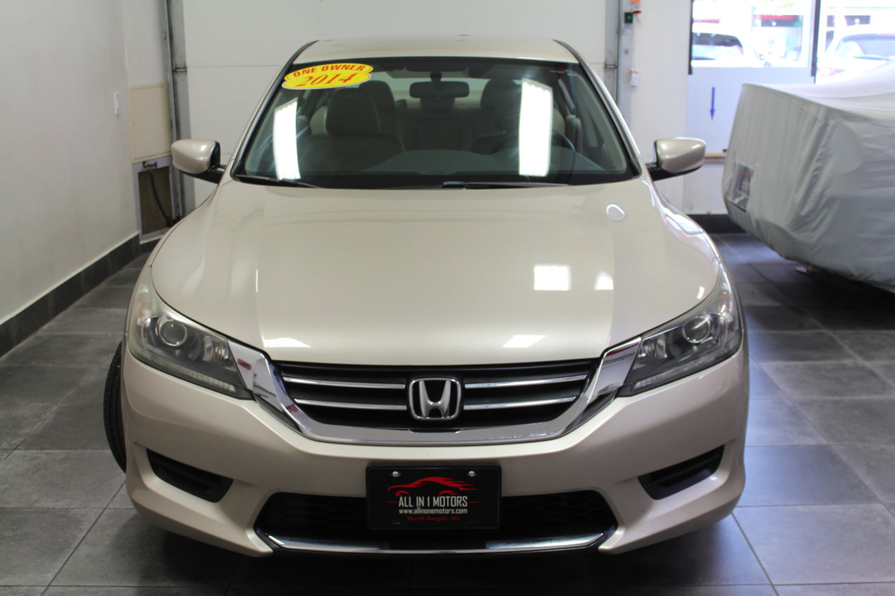 Used 2014 Honda Accord LX image 2