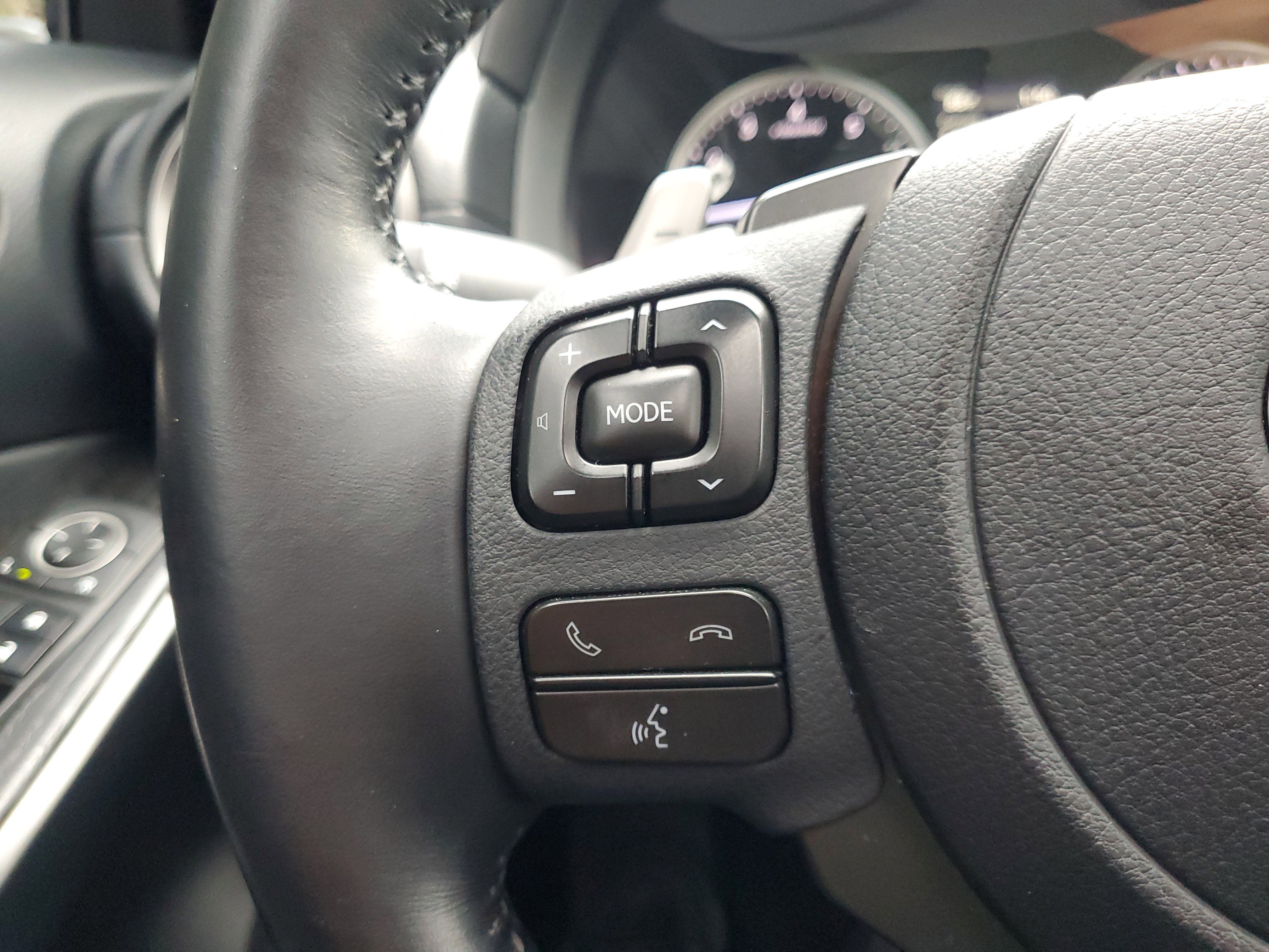 Used 2022 Lexus IS 300 w/ Premium Package image 22