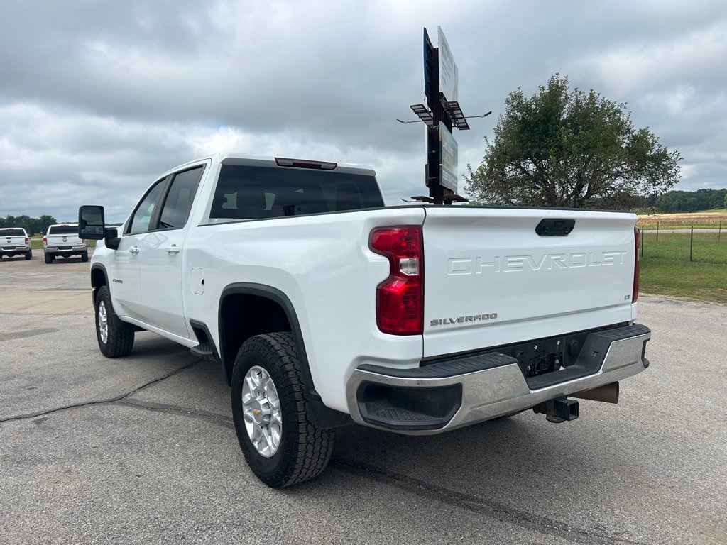 Used 2024 Chevrolet Silverado 2500 LT AWD/4WD image 7