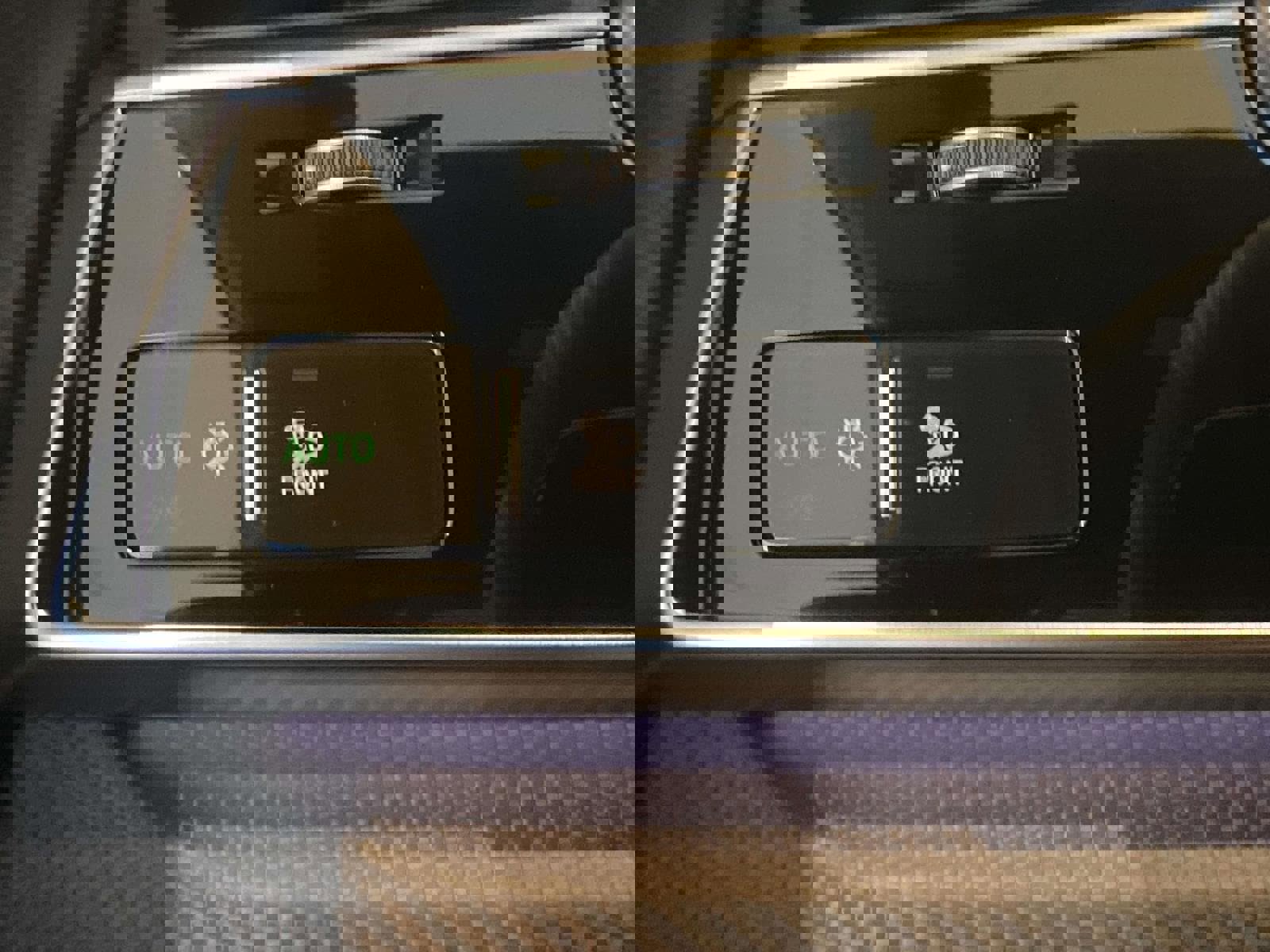 New 2026 Audi SQ8 Prestige image 21