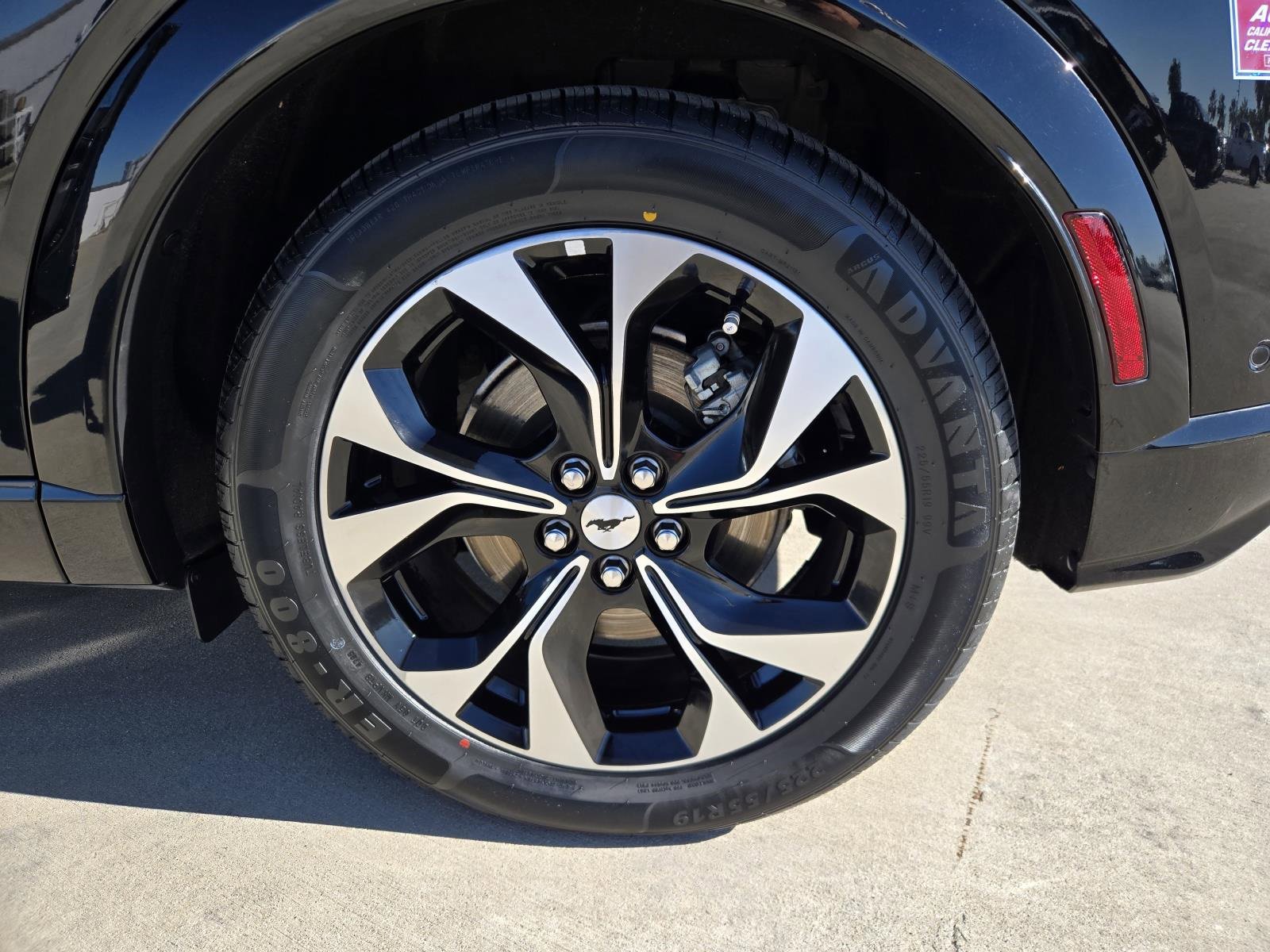 Used 2023 Ford Mustang Mach-E Premium image 29