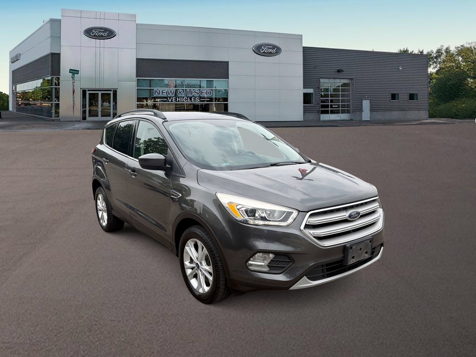 Used 2018 Ford Escape SEL AWD/4WD image 2