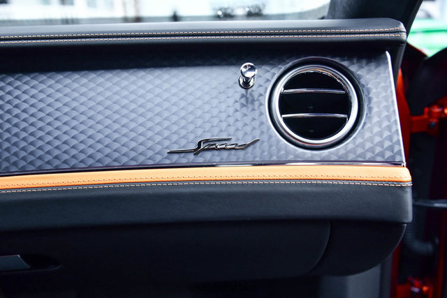 Used 2024 Bentley Flying Spur W12 image 32