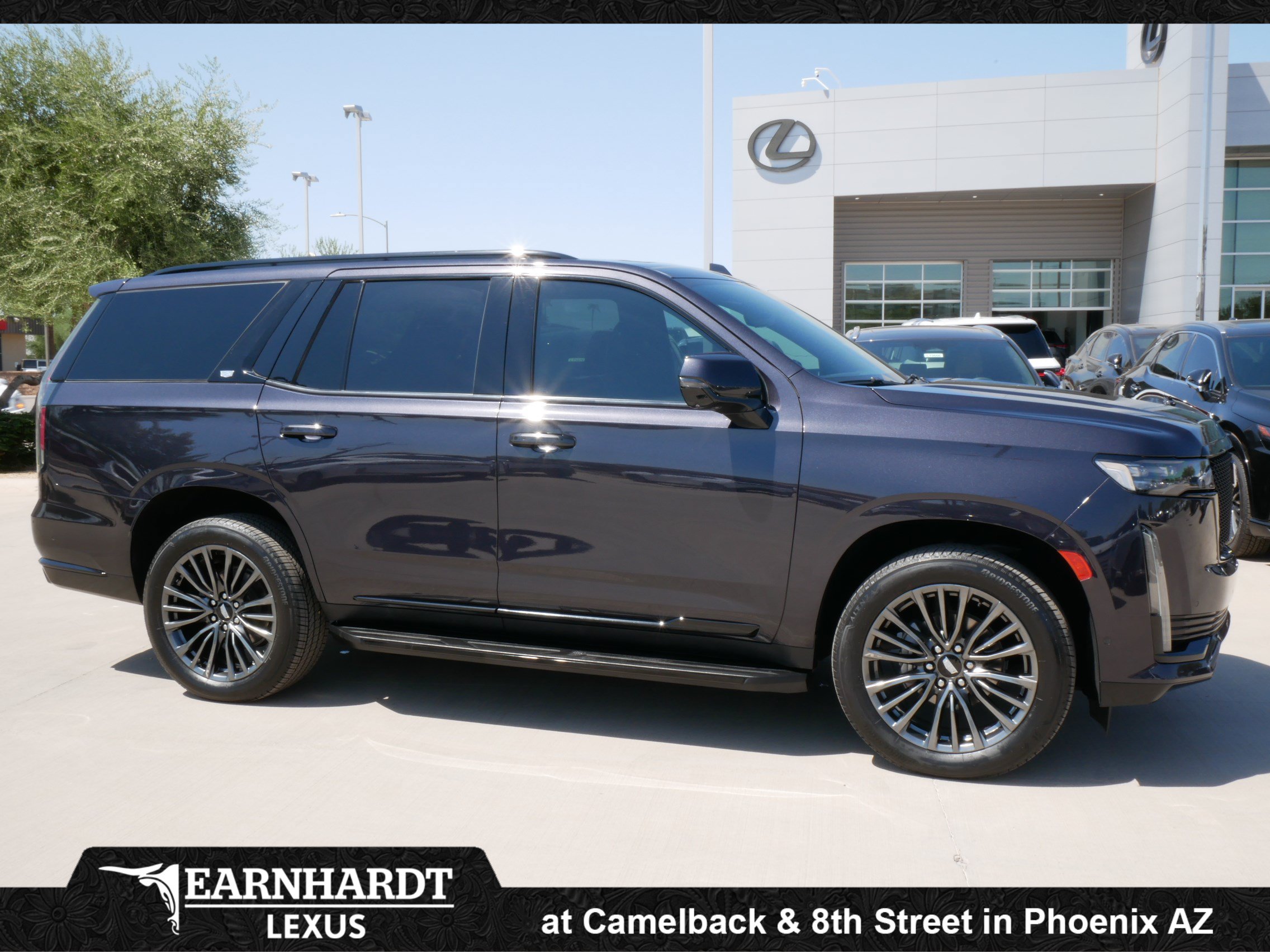 Used 2022 Cadillac Escalade Sport AWD/4WD image 13