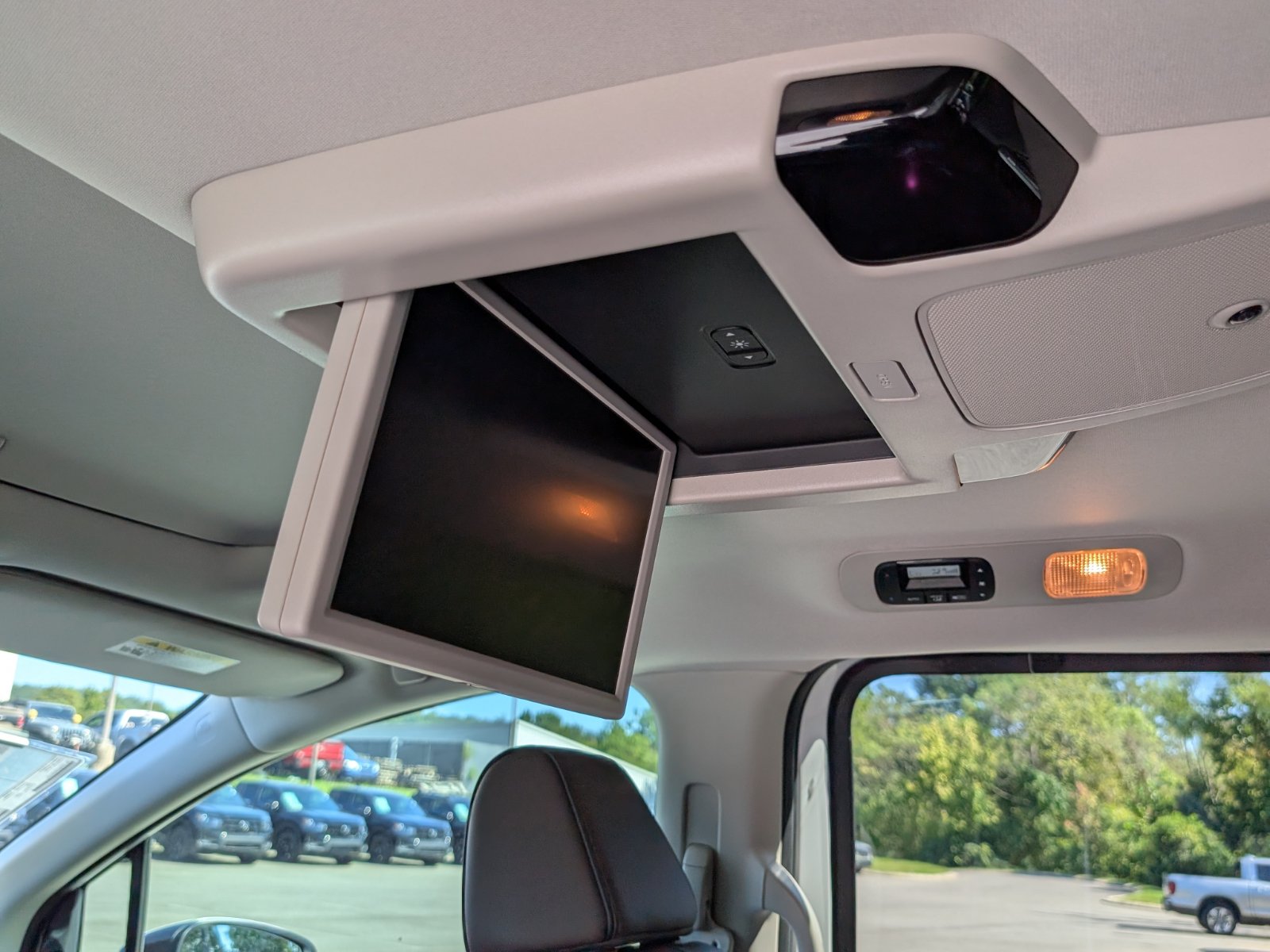 New 2027 Honda Odyssey Touring image 10