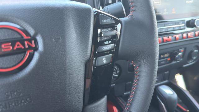 Used 2025 Nissan Frontier PRO-4X image 15