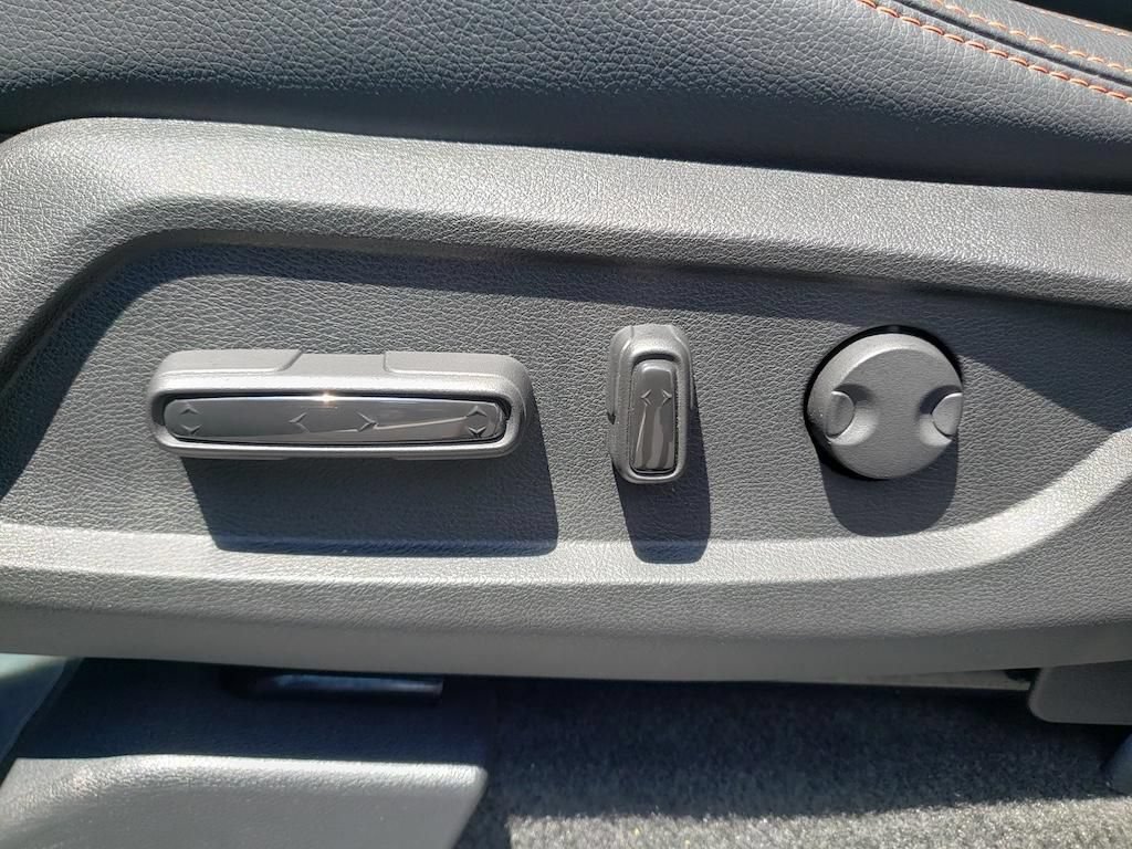 Used 2024 Honda Pilot TrailSport image 18